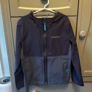 Vineyard Vines Kids Blue and Gray Raincoat - NWOT